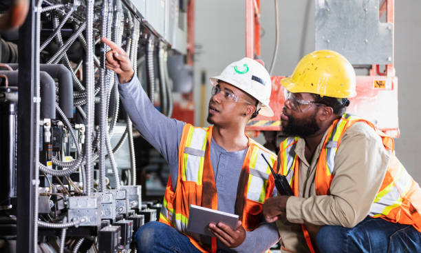 Best Licensed Electrician  in Nowata, OK